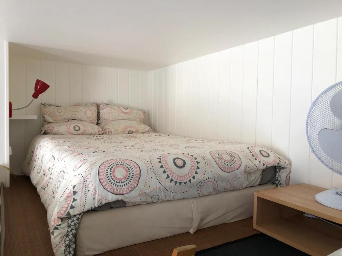 Le Noir Bois Et Blanc - Studio - Wifi - Centre Ville - Entree Autonome Quimper Eksteriør billede